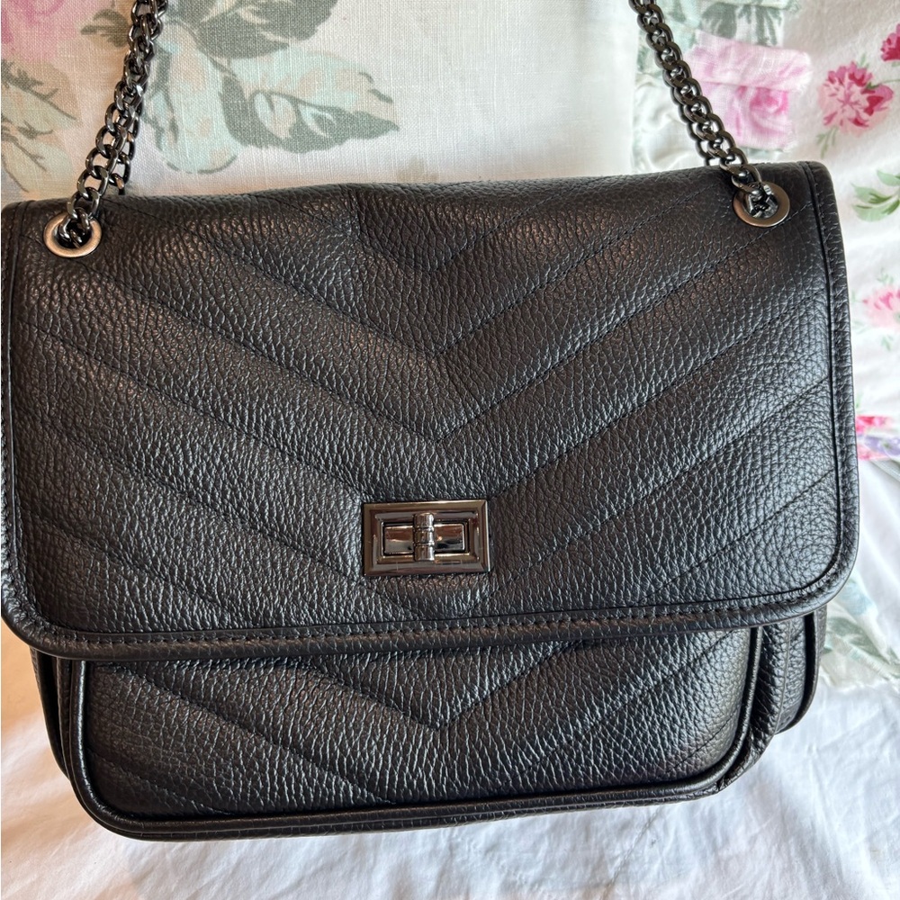 Anna Paola Black Leather Bag Crossbody or Shoulder, Adjustable Chain Strap - Picture 2 of 16